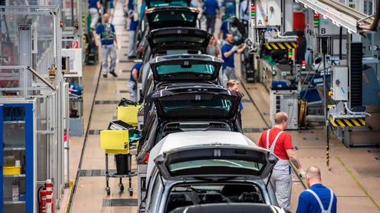 Αυτοκινητοβιομηχανία διοργανώνει σεμινάρια για μπαμπάδες